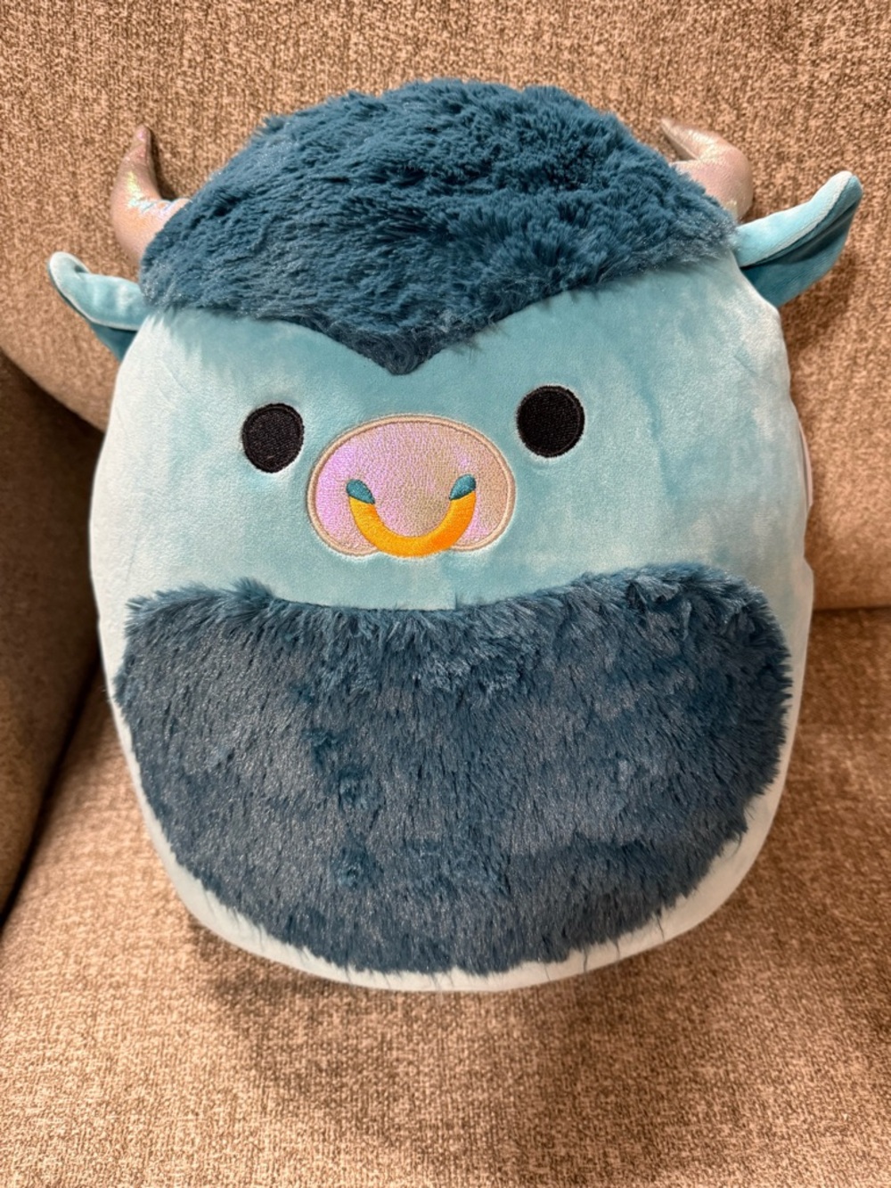 Squishmallows Teal Bull - Isaiah